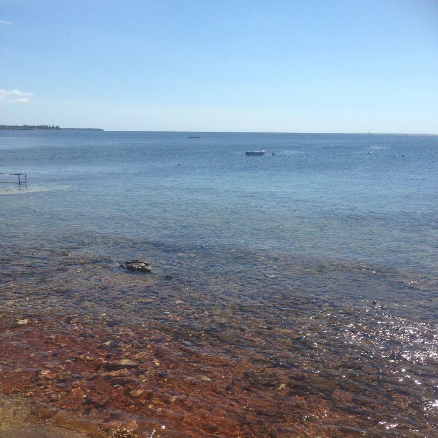 Apartments Ribic Umag Bagian luar foto