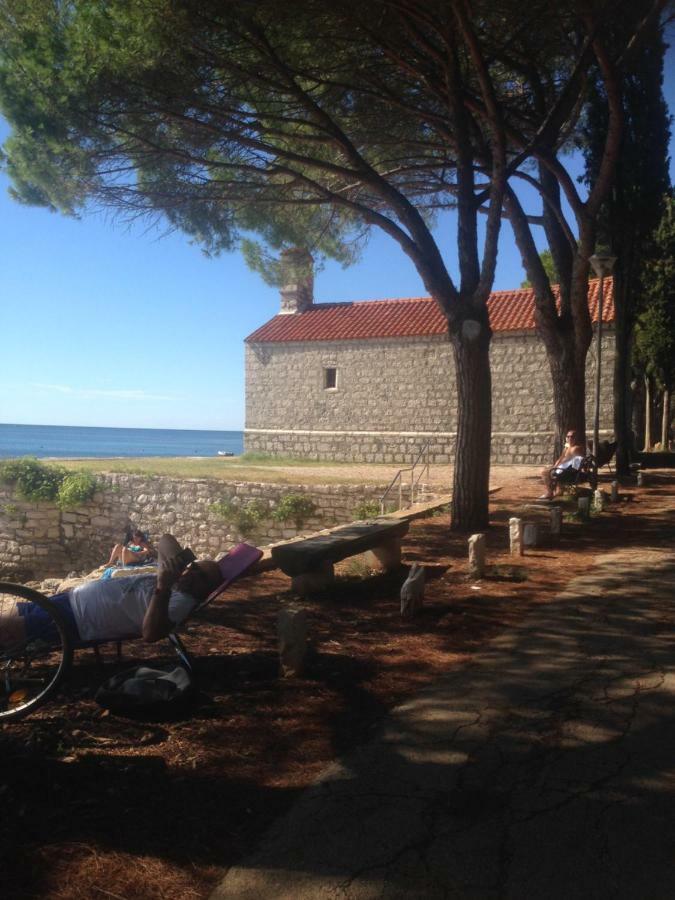 Apartments Ribic Umag Bagian luar foto